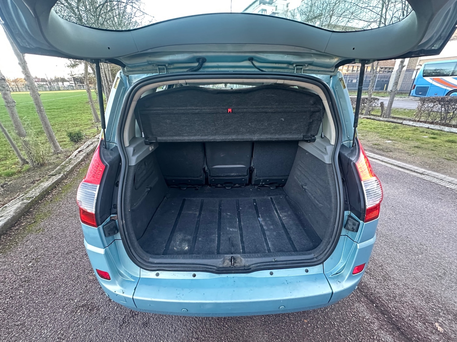 Used Renault Scenic 2007 for sale - 77012925: Photo 11