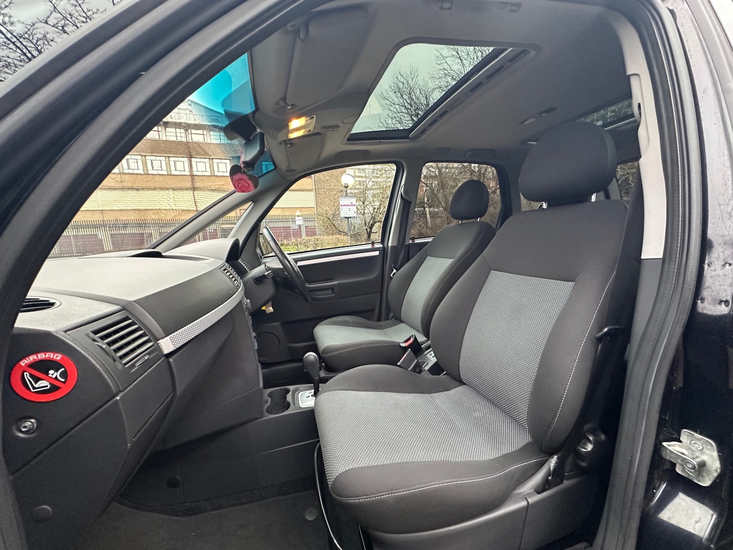 Used Vauxhall Meriva 2009 for sale - 77563365: Photo 15