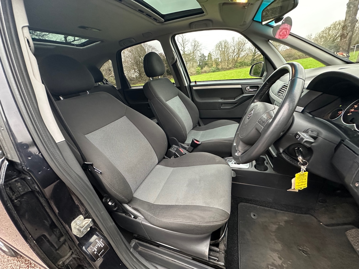 Used Vauxhall Meriva 2009 for sale - 77563365: Photo 20