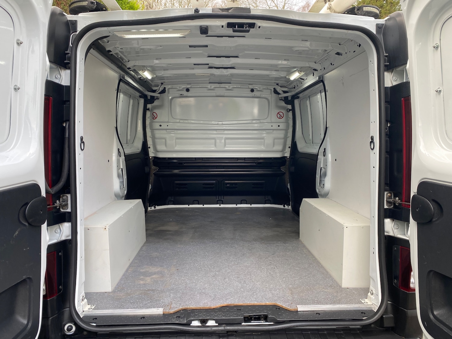 Used Vauxhall Vivaro 2018 for sale - 77412961: Photo 10