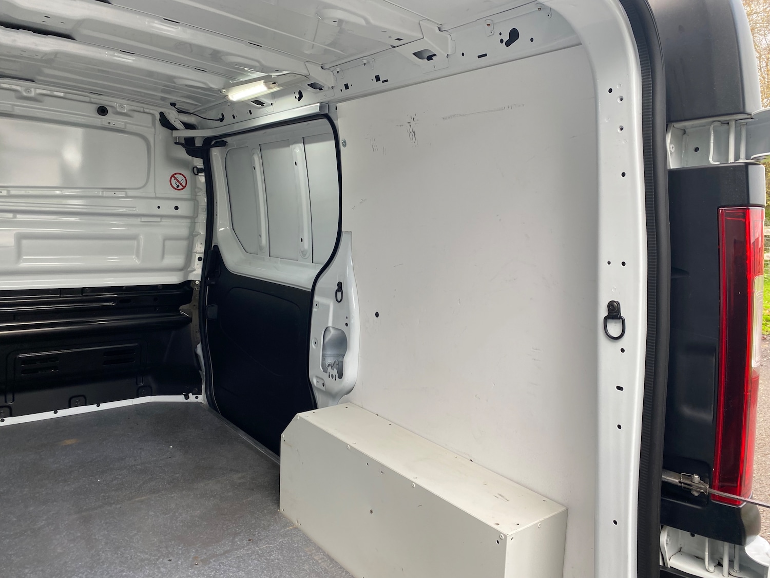 Used Vauxhall Vivaro 2018 for sale - 77412961: Photo 15