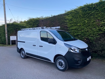 Vauxhall - Vivaro