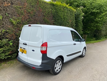 Used Ford Transit Courier 2020 for sale - 77412957: Photo