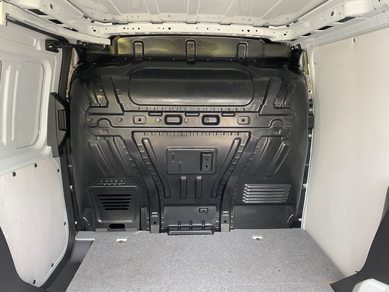 Used Ford Transit Connect 2017 for sale - 77650456: Photo 11