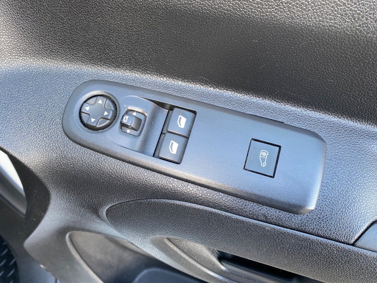 Used Vauxhall Combo 2020 for sale - 77412960: Photo 17