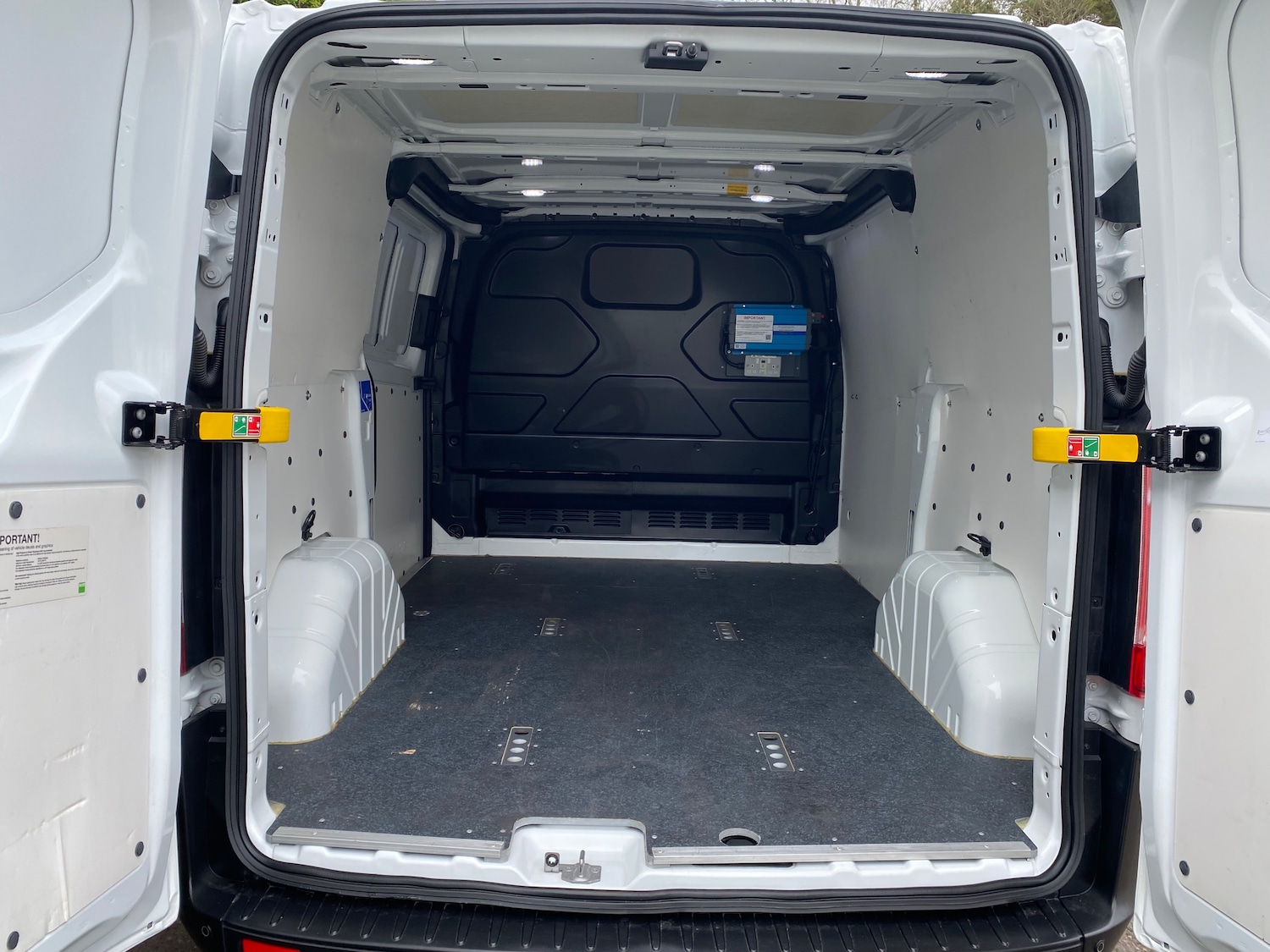 Used Ford Transit Custom 2021 for sale - 77878672: Photo 11