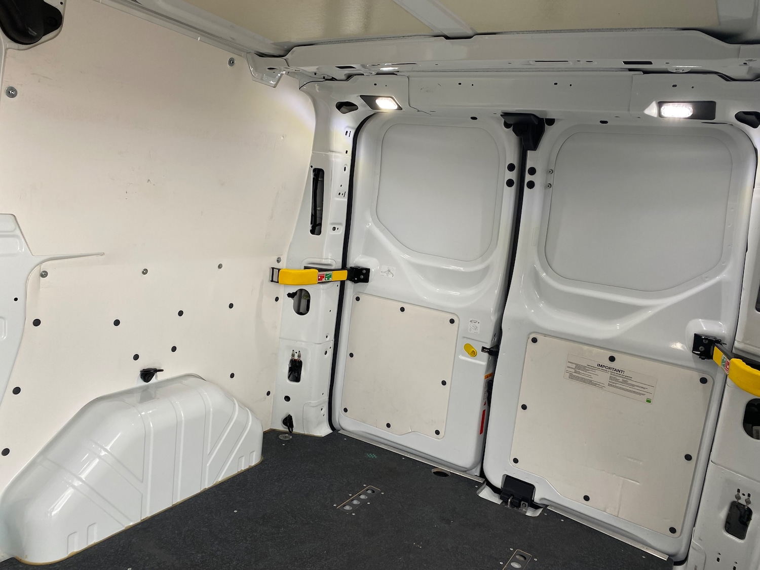 Used Ford Transit Custom 2021 for sale - 77878672: Photo 12