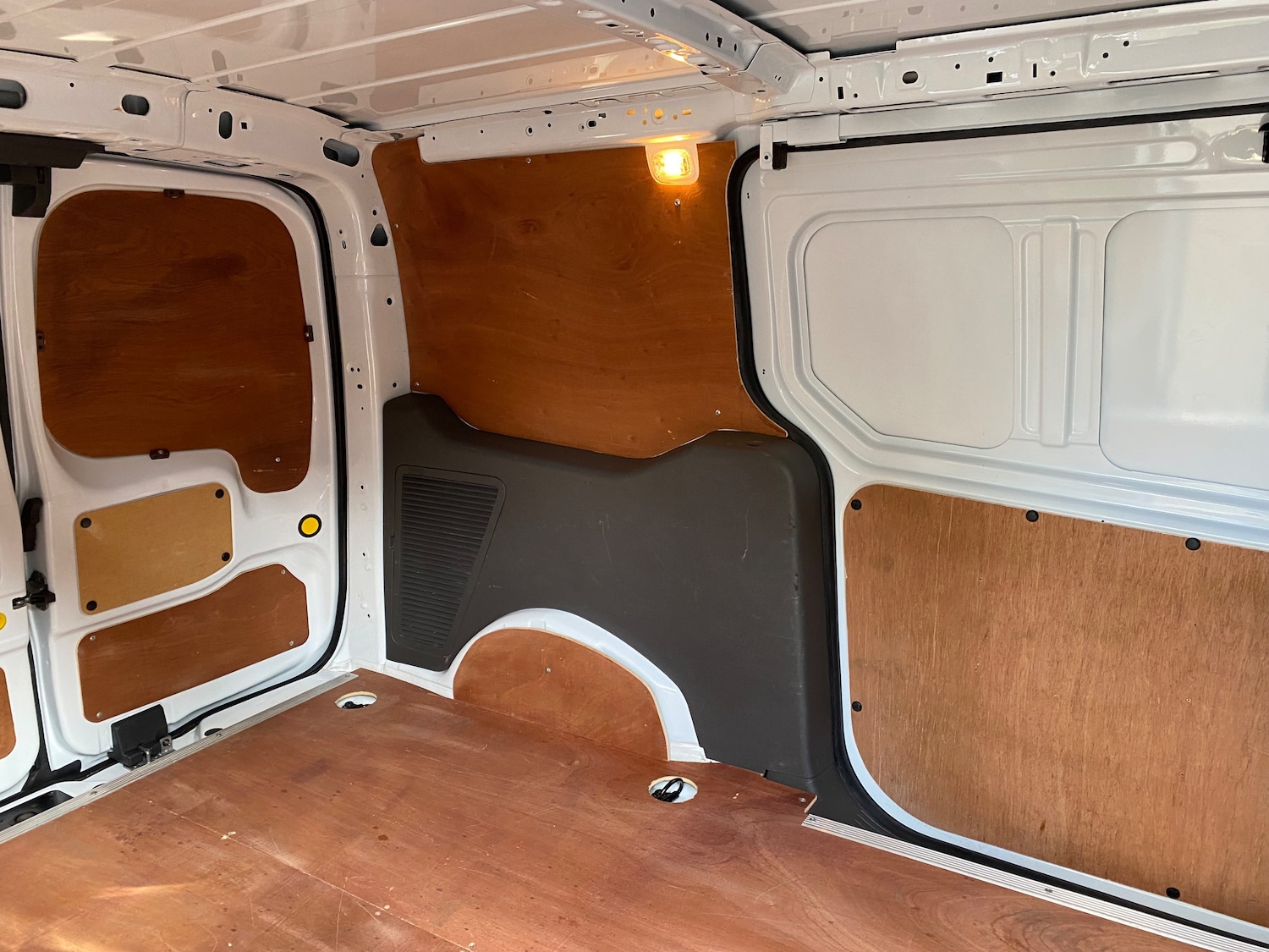 Used Ford Transit Connect 2018 for sale - 77412958: Photo 12