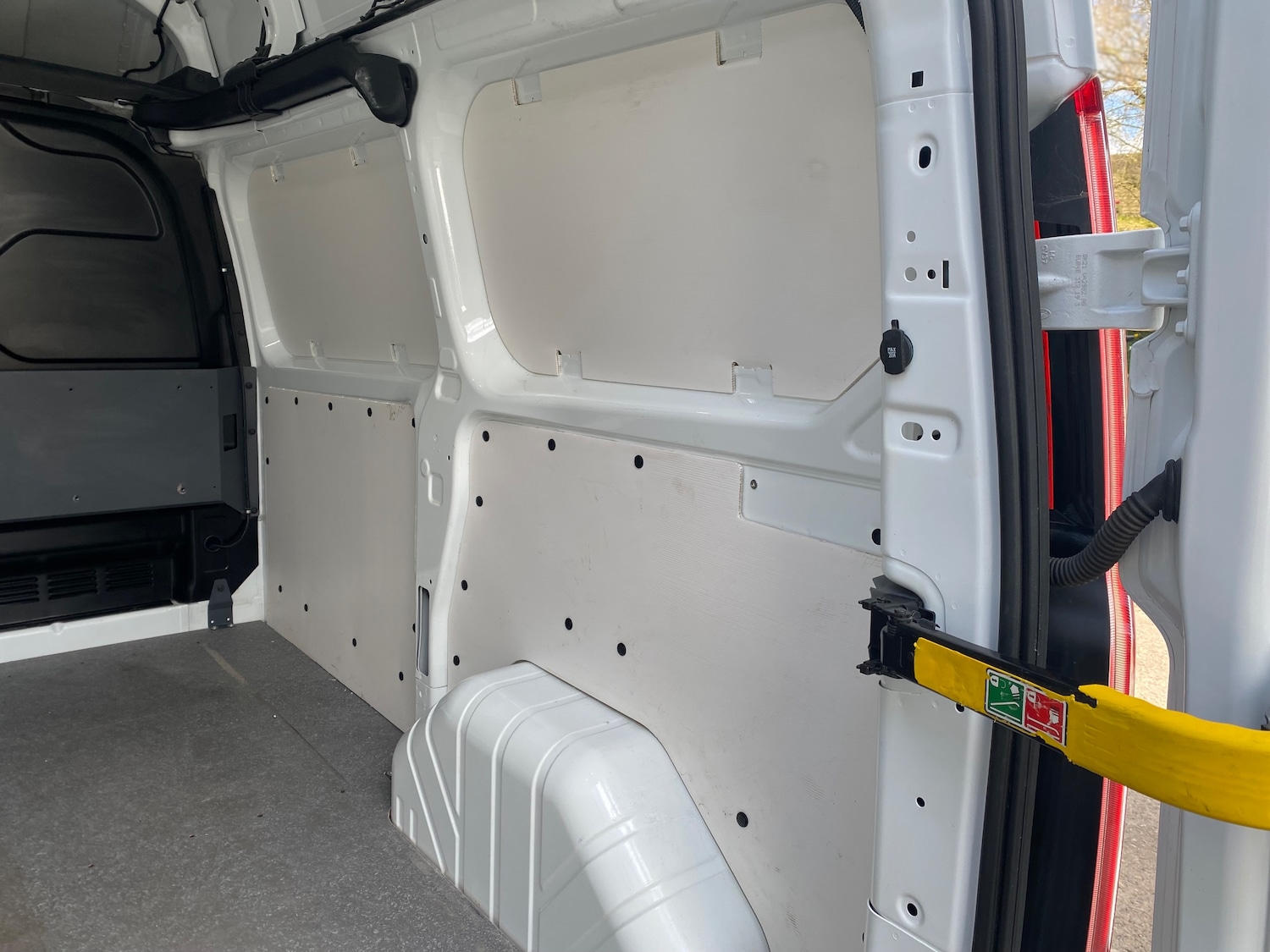 Used Ford Transit Custom 2020 for sale - 78022369: Photo 14