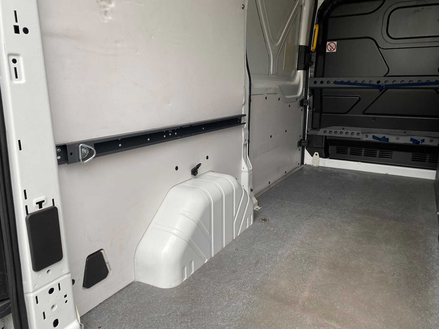 Used Ford Transit 2018 for sale - 77648250: Photo 13