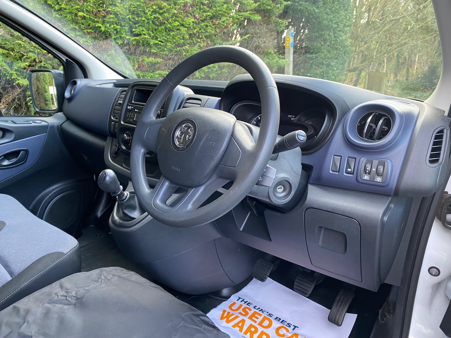 Used Vauxhall Vivaro 2016 for sale - 77450900: Photo 7