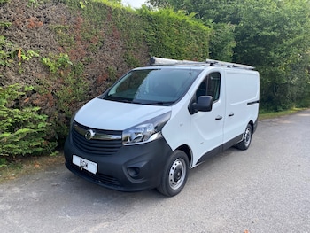 Used Vauxhall Vivaro 2017 for sale - 75270613: Photo