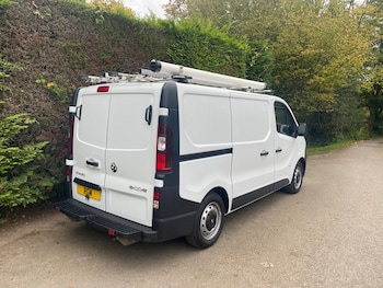 Used Vauxhall Vivaro 2016 for sale - 78690027: Photo