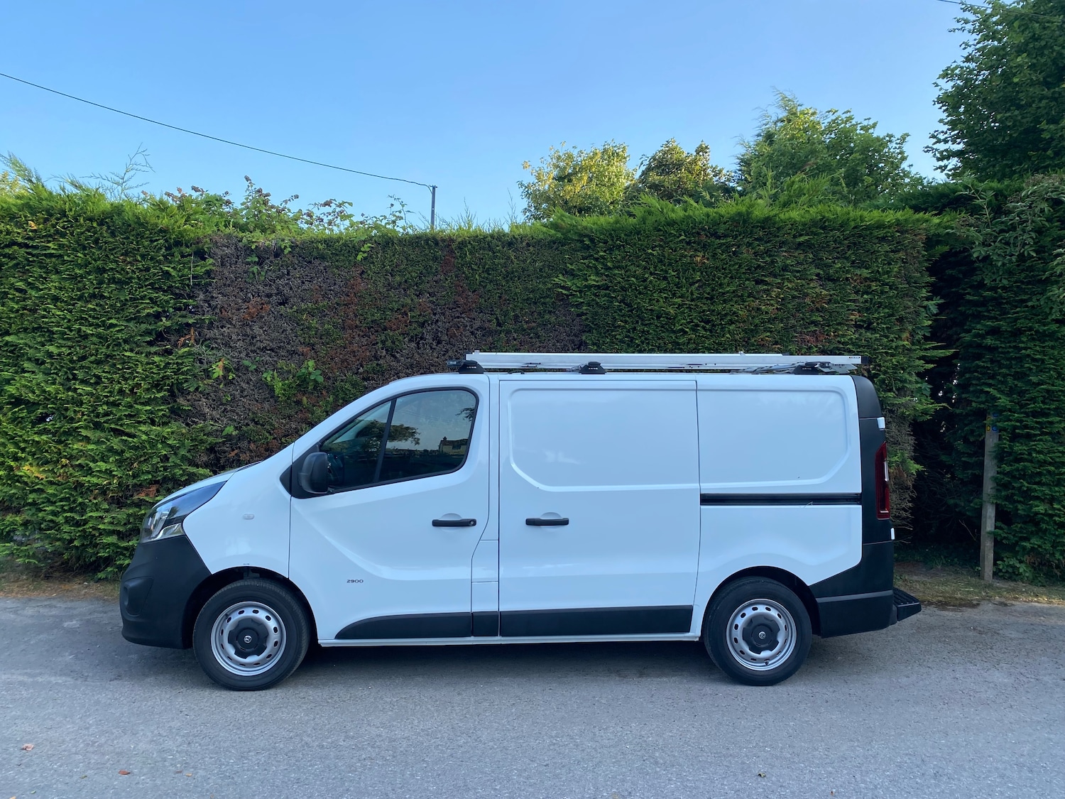 Used Vauxhall Vivaro 2017 for sale - 77412959: Photo 5