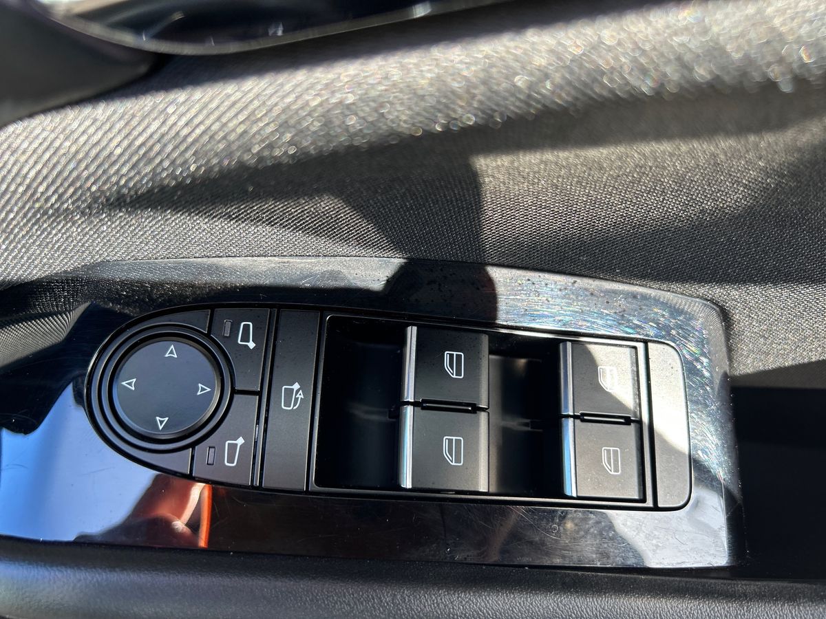 Used Mazda Mazda3 2023 for sale - 78088520: Photo 20