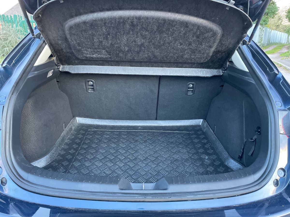 Used Mazda Mazda3 2016 for sale - 78088521: Photo 12