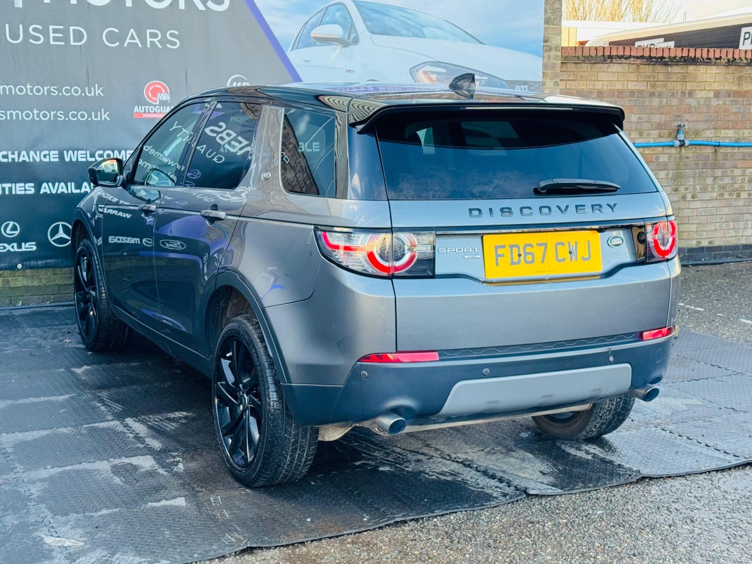 Used Land Rover Discovery Sport 2017 for sale - 77411505: Photo 17