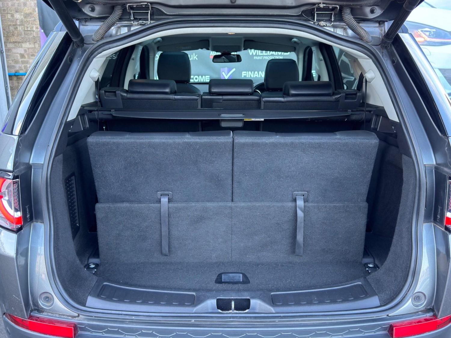 Used Land Rover Discovery Sport 2017 for sale - 77411505: Photo 19