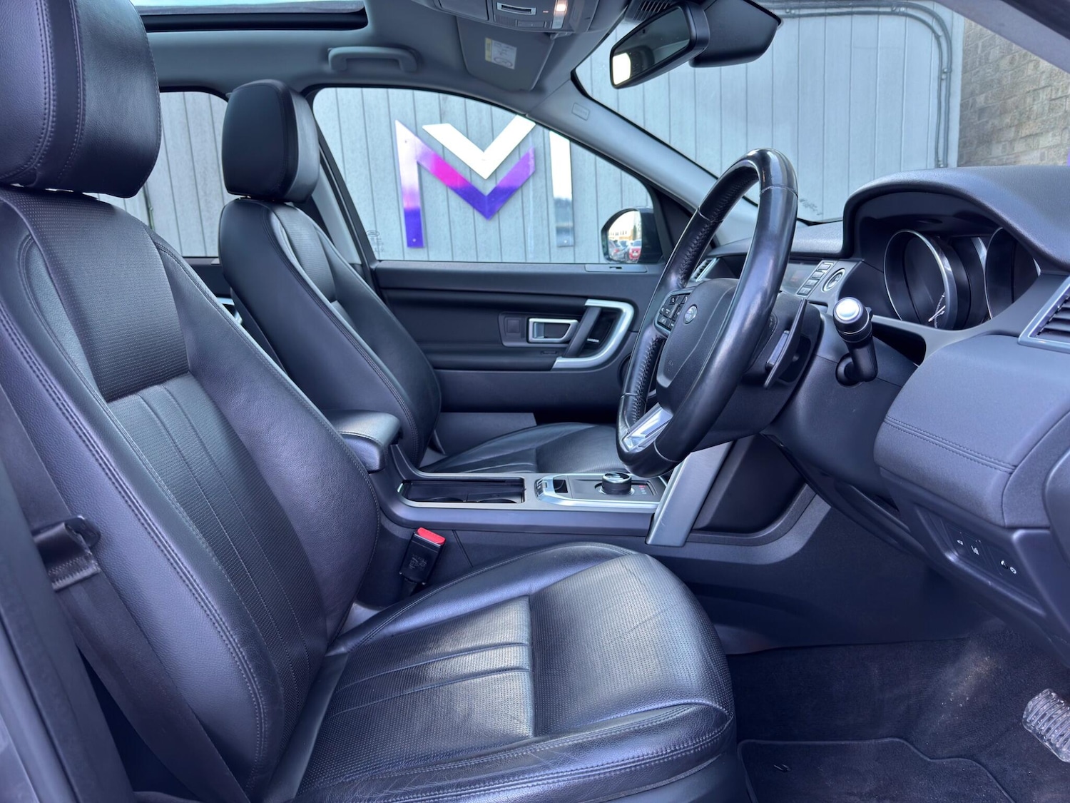 Used Land Rover Discovery Sport 2017 for sale - 77411505: Photo 25