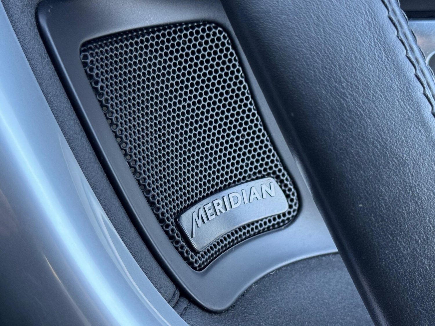 Used Land Rover Discovery Sport 2017 for sale - 77411505: Photo 28