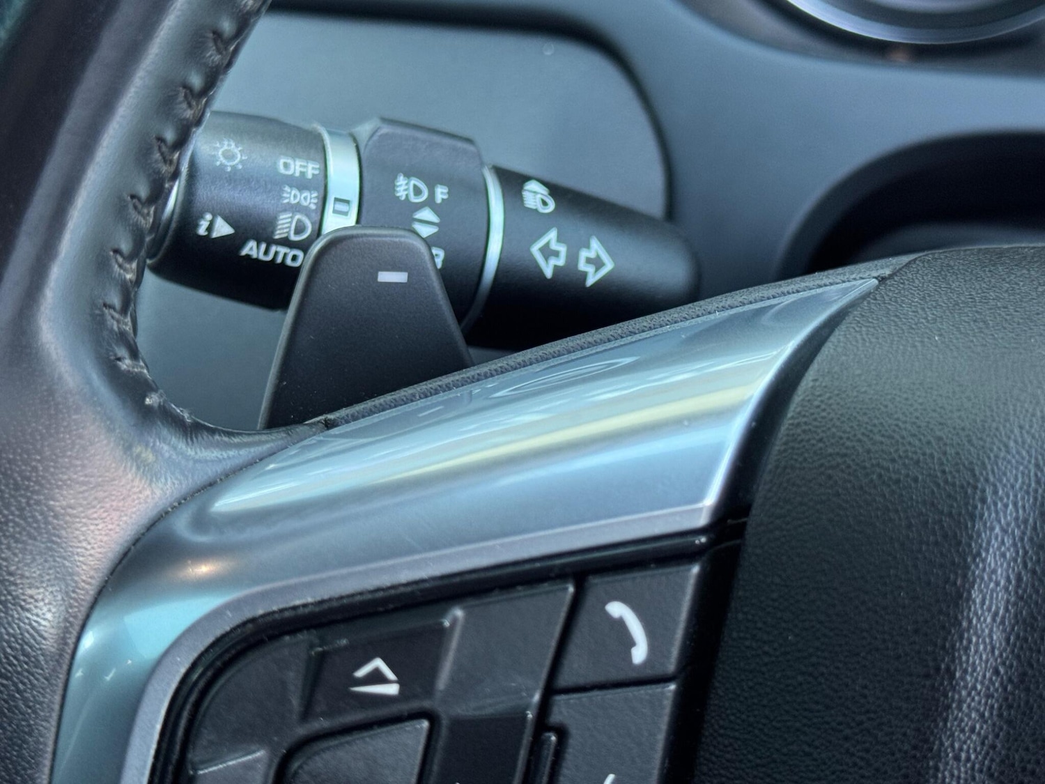 Used Land Rover Discovery Sport 2017 for sale - 77411505: Photo 32