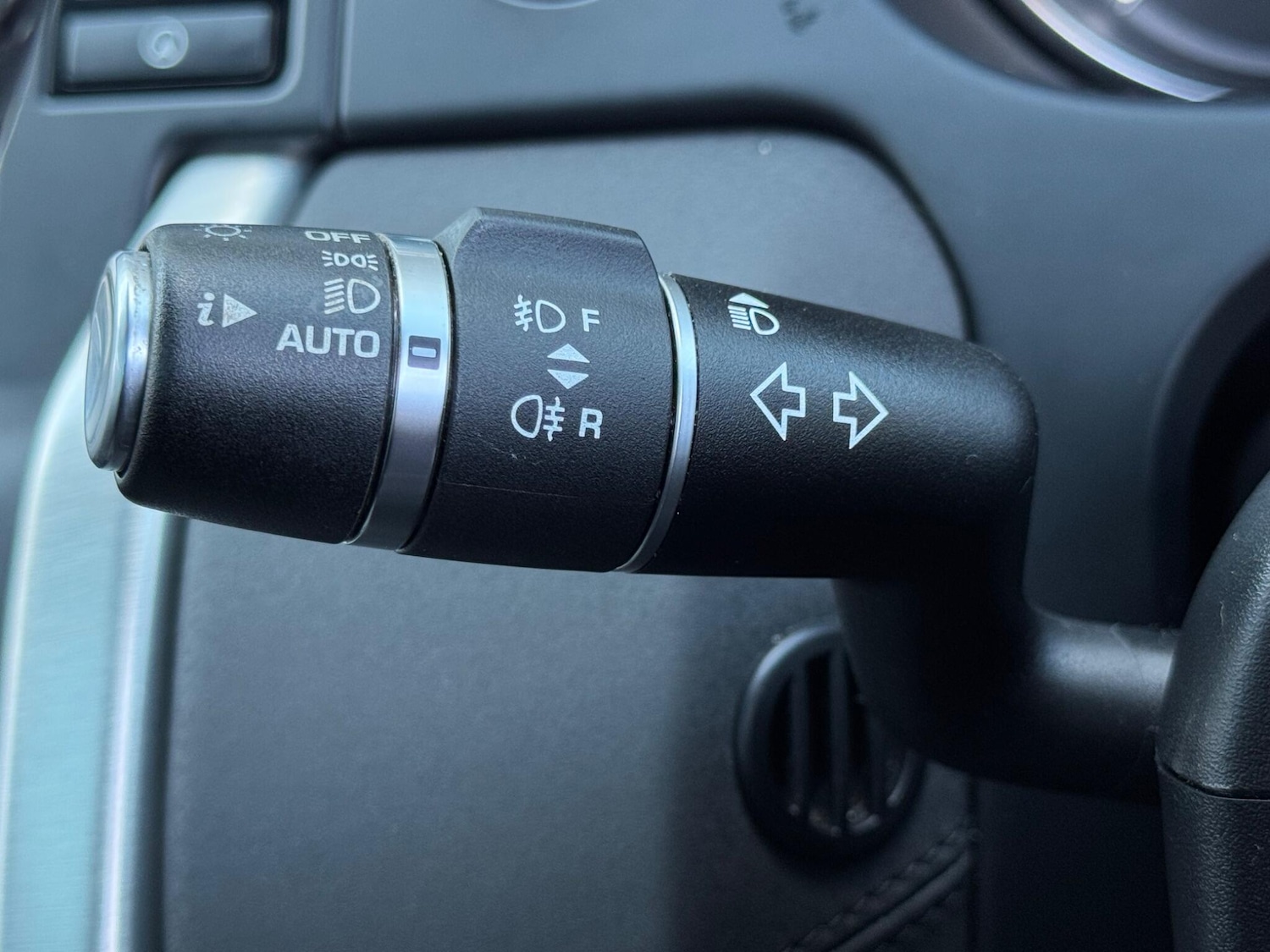 Used Land Rover Discovery Sport 2017 for sale - 77411505: Photo 33