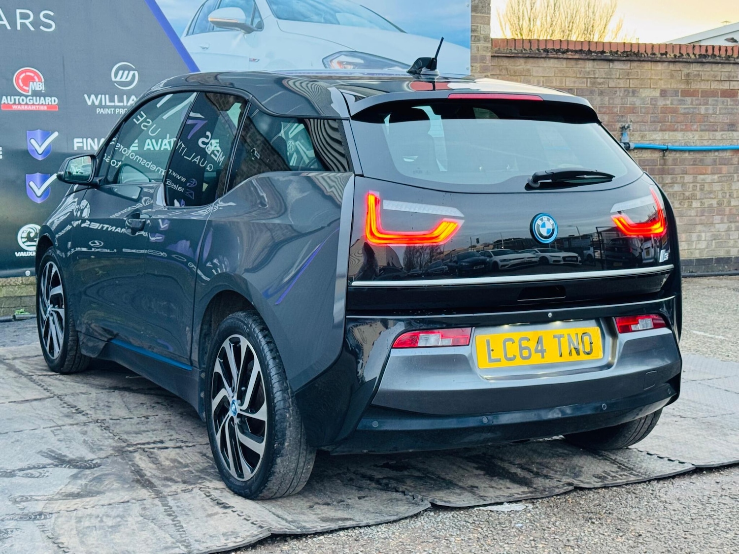 Used BMW i3 2015 for sale - 77091401: Photo 17
