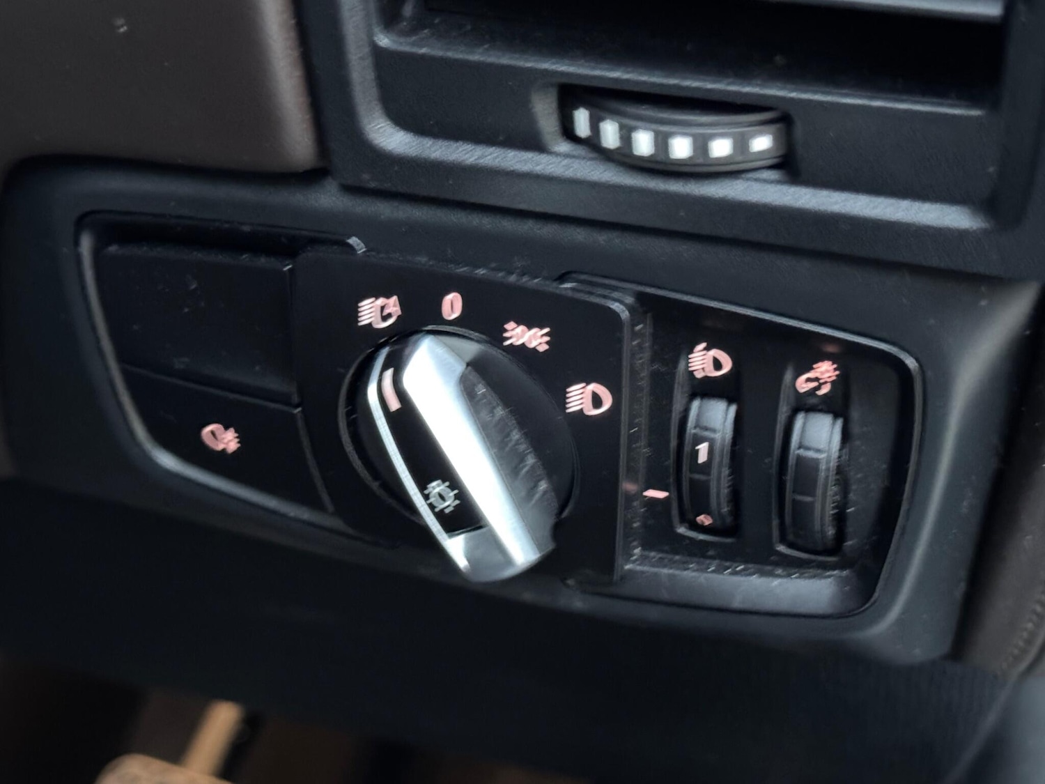 Used BMW i3 2015 for sale - 77091401: Photo 27