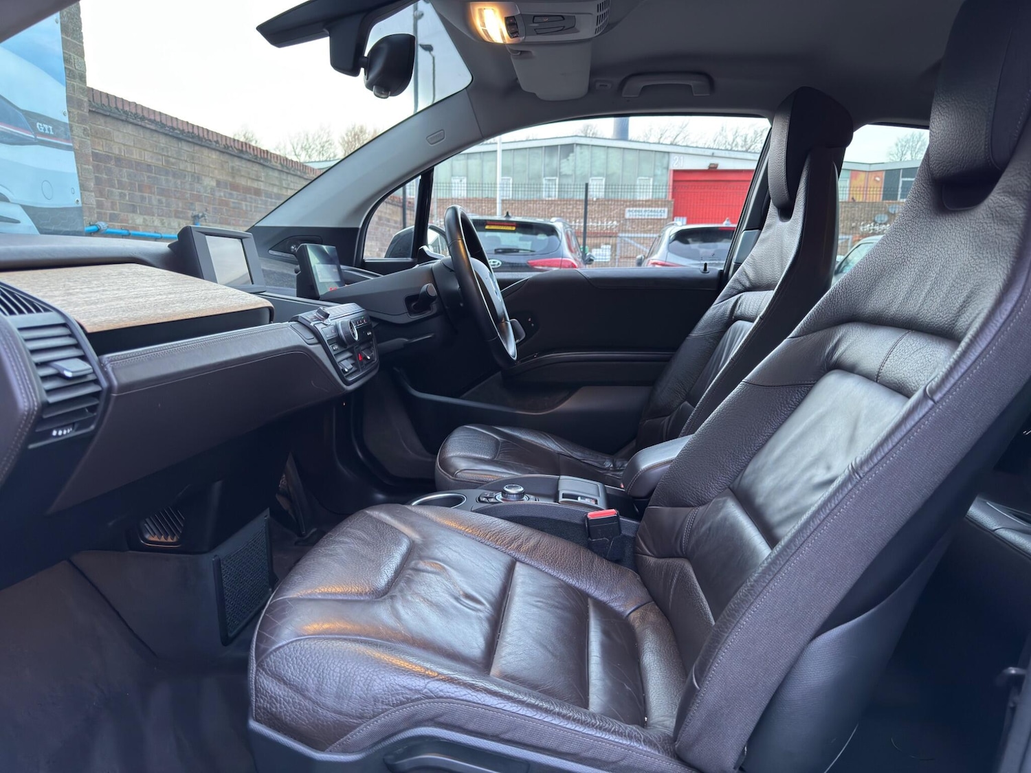 Used BMW i3 2015 for sale - 77091401: Photo 48