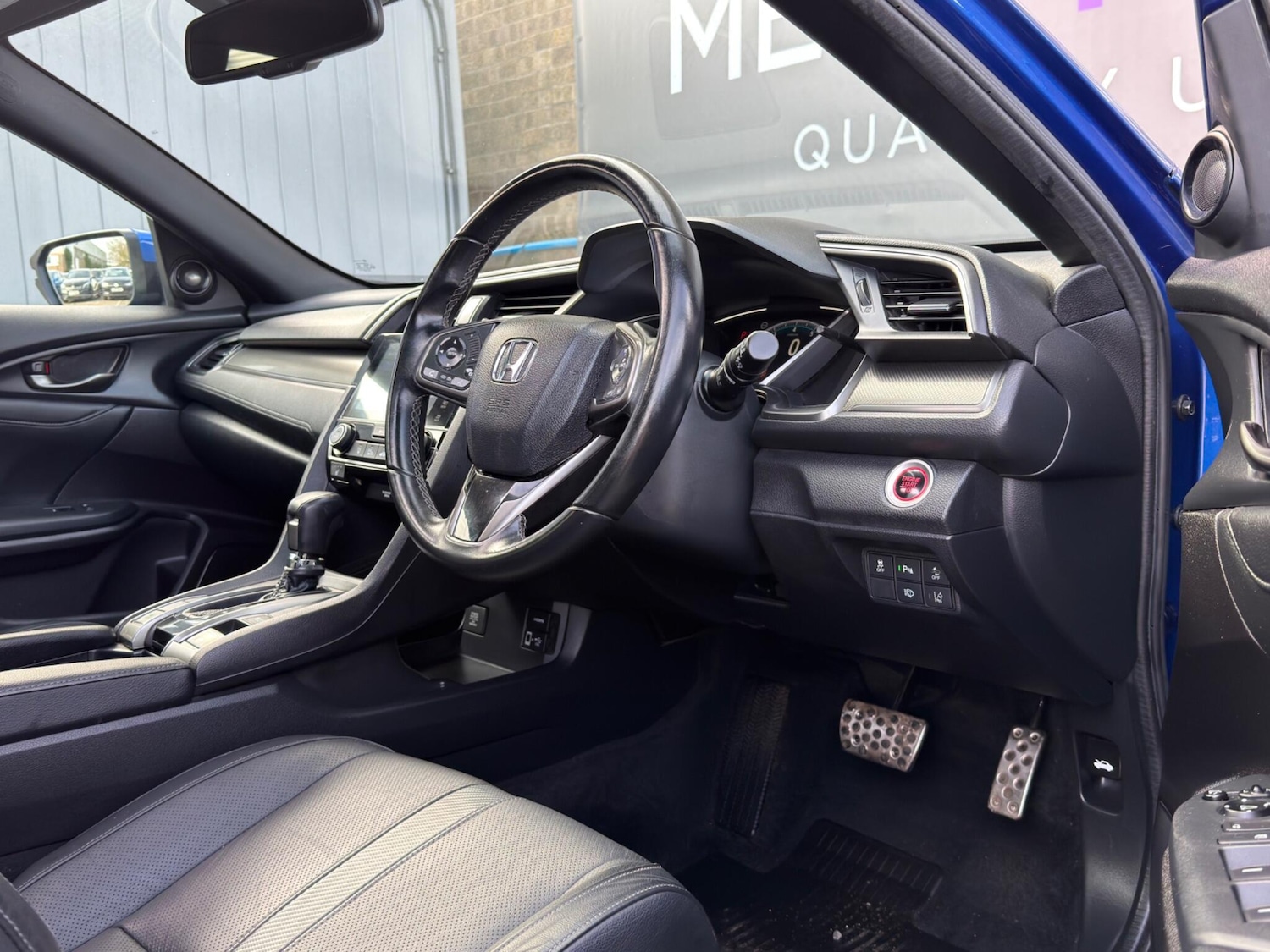 Used Honda Civic 2018 for sale - 77799435: Photo 11