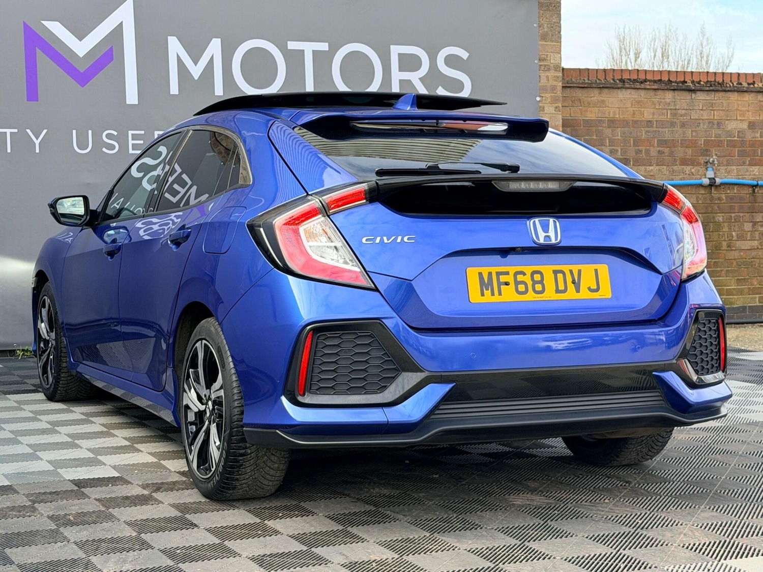 Used Honda Civic 2018 for sale - 77799435: Photo 19