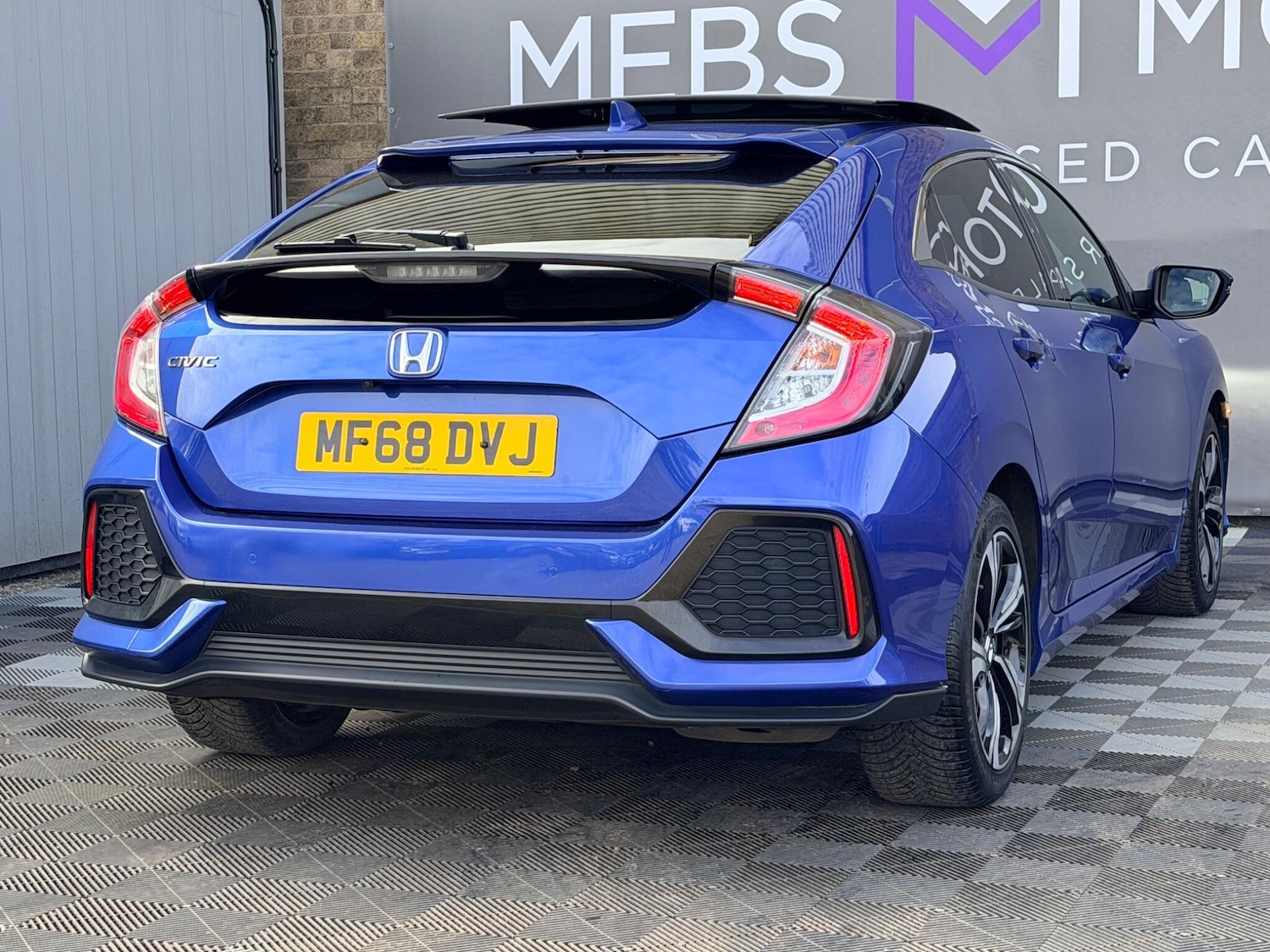 Used Honda Civic 2018 for sale - 77799435: Photo 23