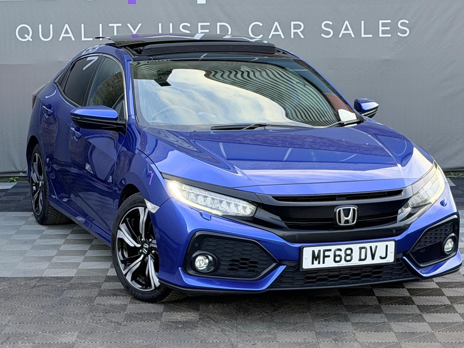 Used Honda Civic 2018 for sale - 77799435: Photo 3