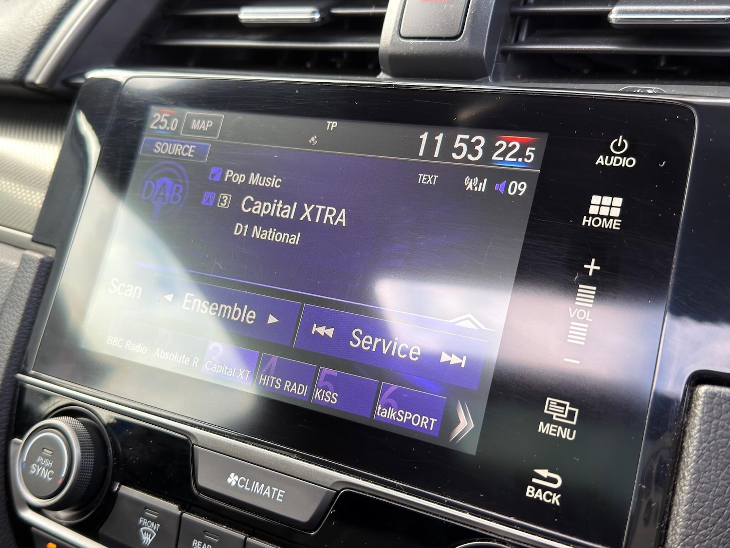 Used Honda Civic 2018 for sale - 77799435: Photo 41