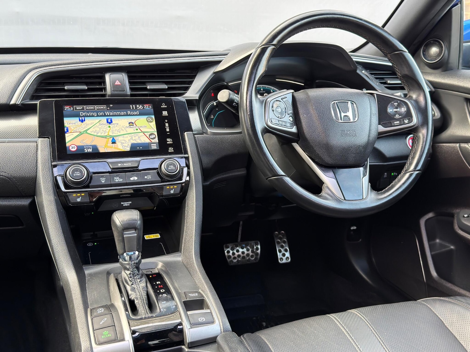 Used Honda Civic 2018 for sale - 77799435: Photo 50