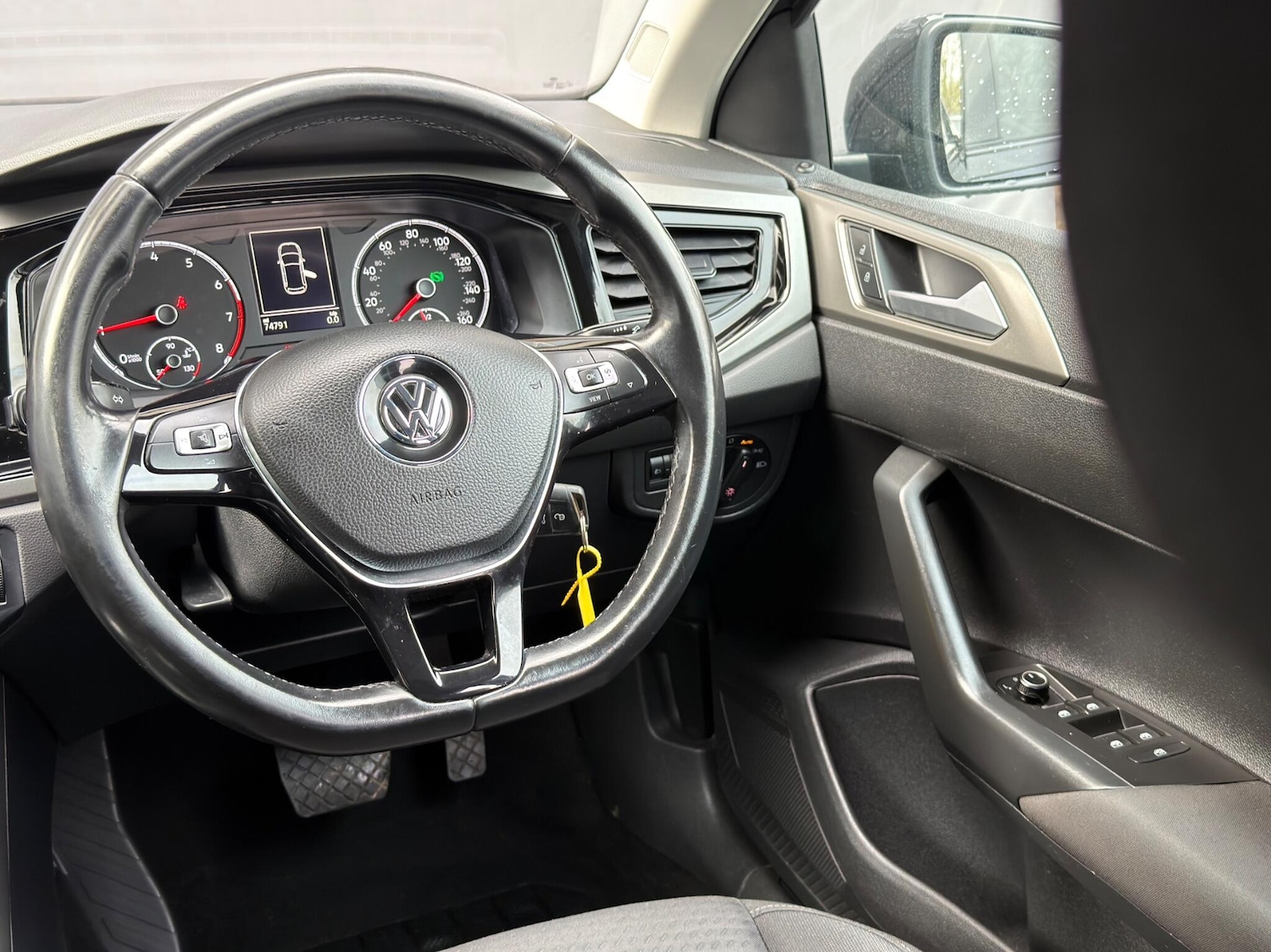 Used Volkswagen Polo 2018 for sale - 77892961: Photo 14
