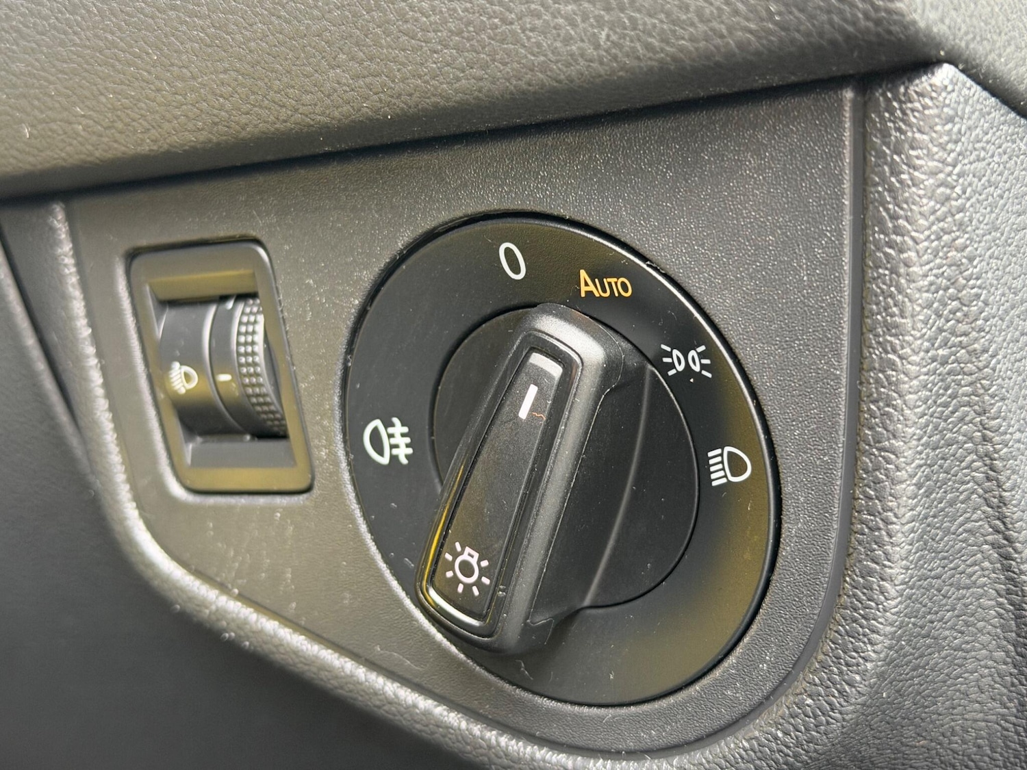 Used Volkswagen Polo 2018 for sale - 77892961: Photo 29