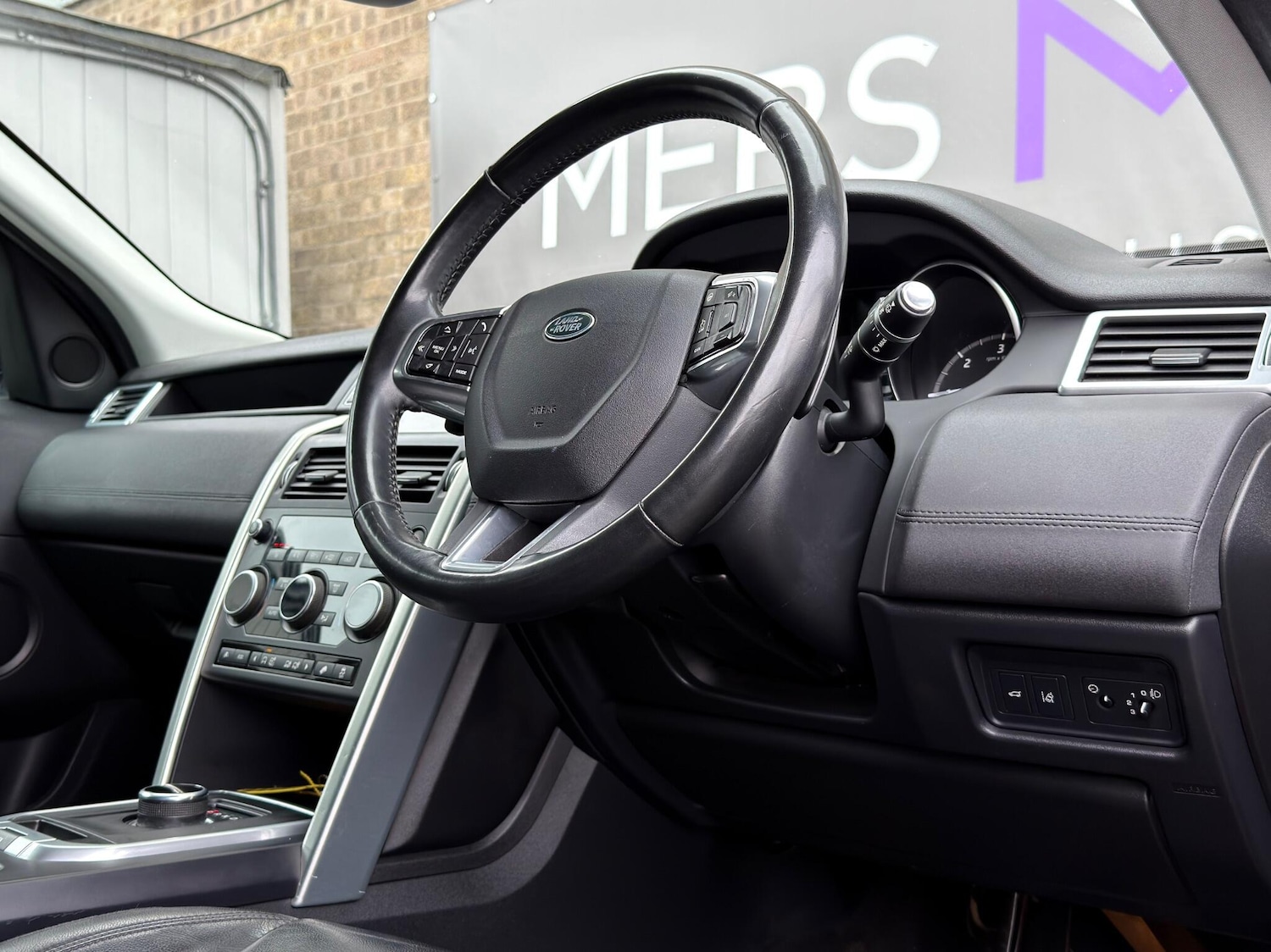 Used Land Rover Discovery Sport 2017 for sale - 78147872: Photo 31