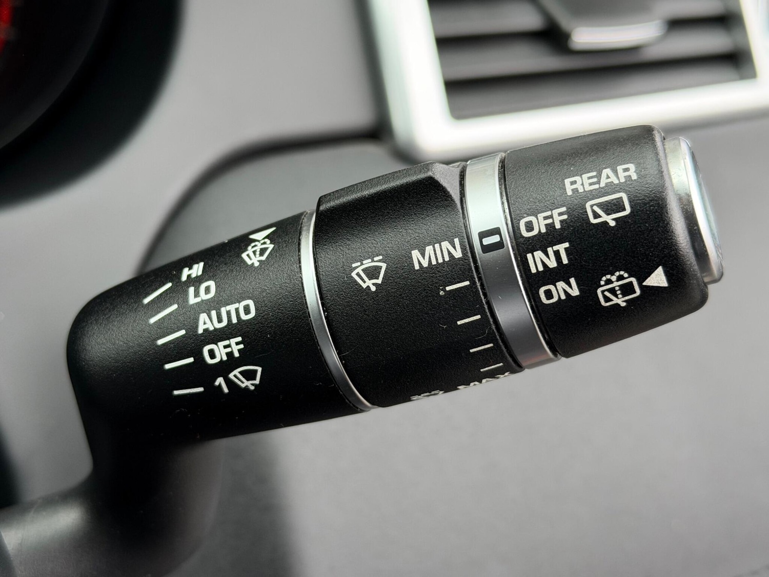 Used Land Rover Discovery Sport 2017 for sale - 78147872: Photo 38