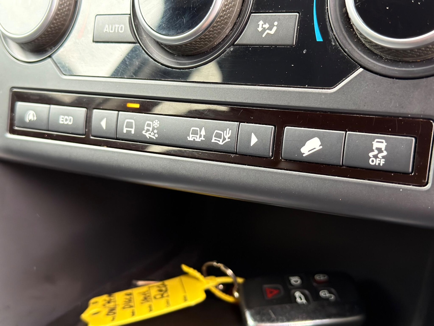 Used Land Rover Discovery Sport 2017 for sale - 78147872: Photo 47