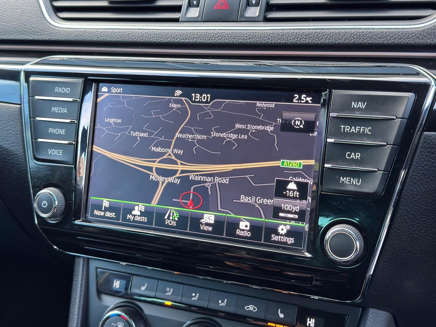 Used Skoda Superb 2017 for sale - 76849919: Photo 35