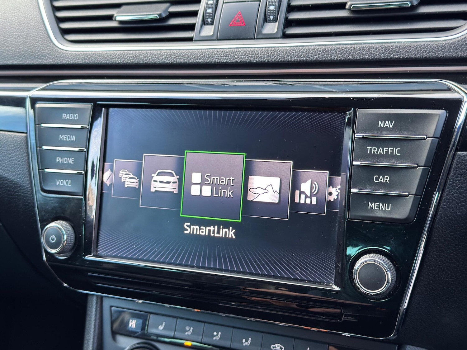 Used Skoda Superb 2017 for sale - 76849919: Photo 38