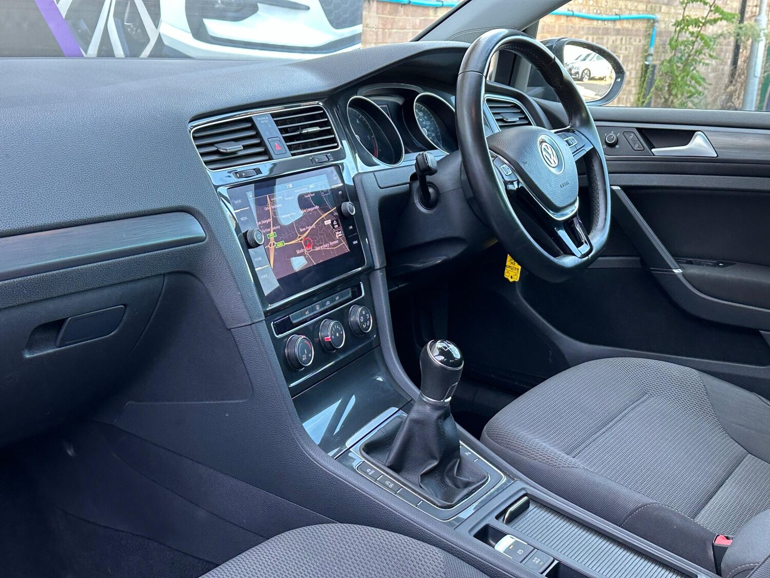 Used Volkswagen Golf 2019 for sale - 75609726: Photo 45