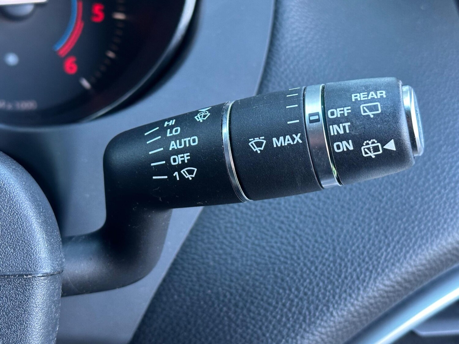 Used Jaguar F-Pace 2017 for sale - 76666732: Photo 34