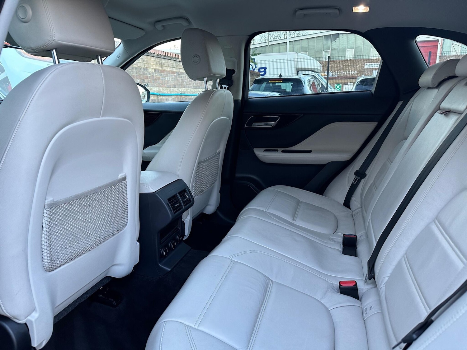 Used Jaguar F-Pace 2017 for sale - 76666732: Photo 53