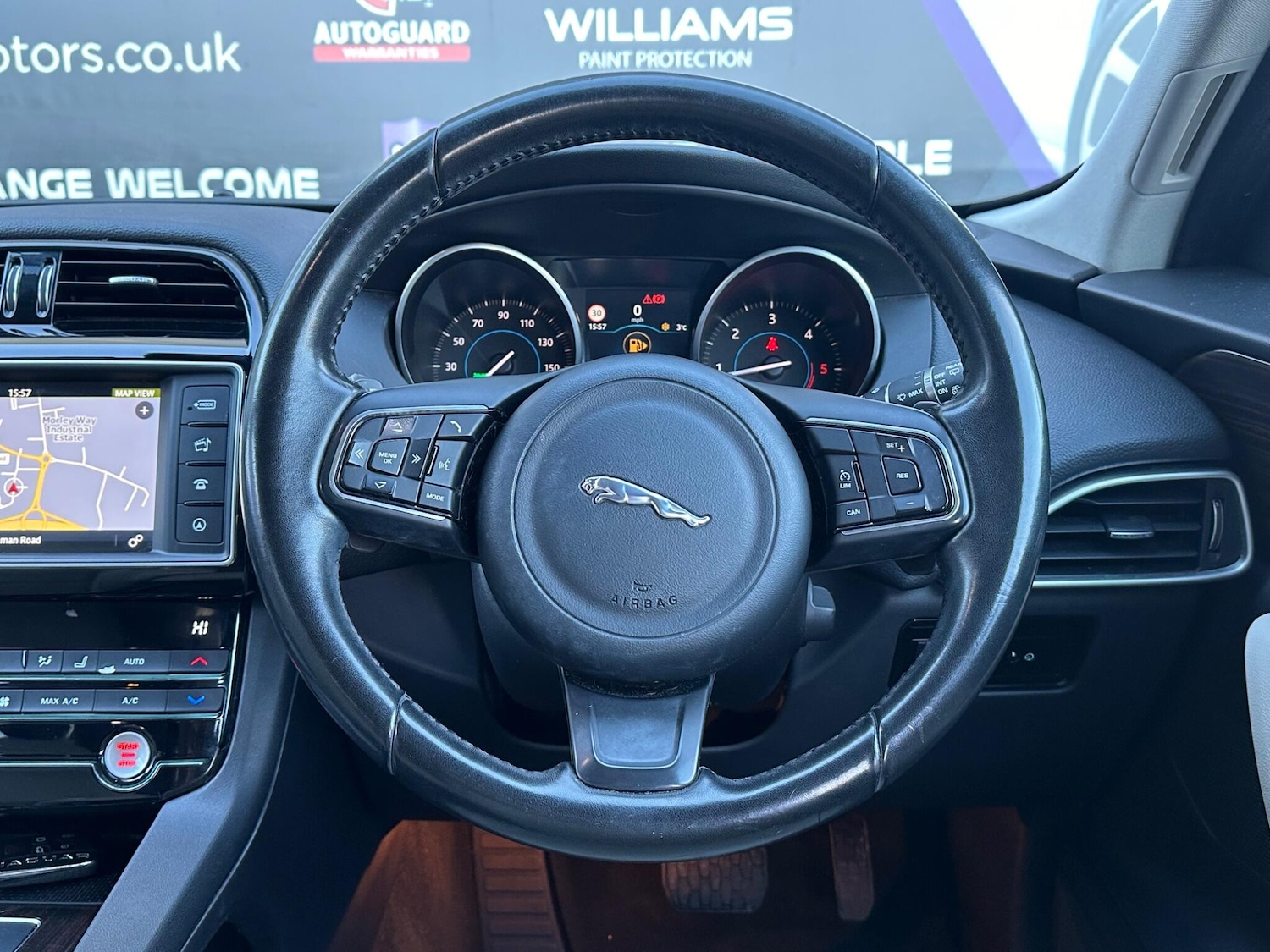 Used Jaguar F-Pace 2017 for sale - 76666732: Photo 55