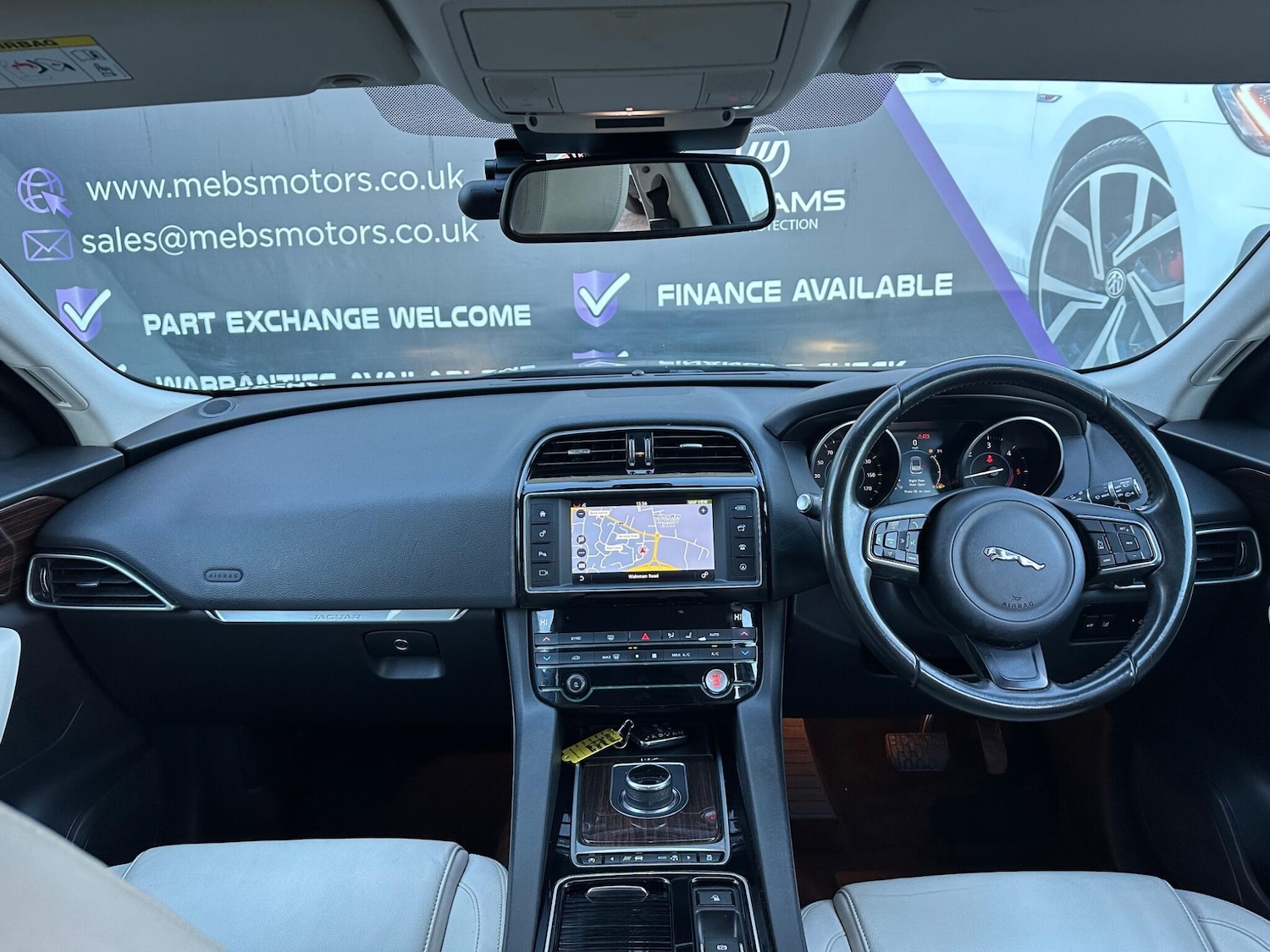 Used Jaguar F-Pace 2017 for sale - 76666732: Photo 9