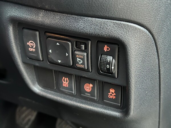 Used Nissan Juke 2015 for sale - 76314889: Photo 24