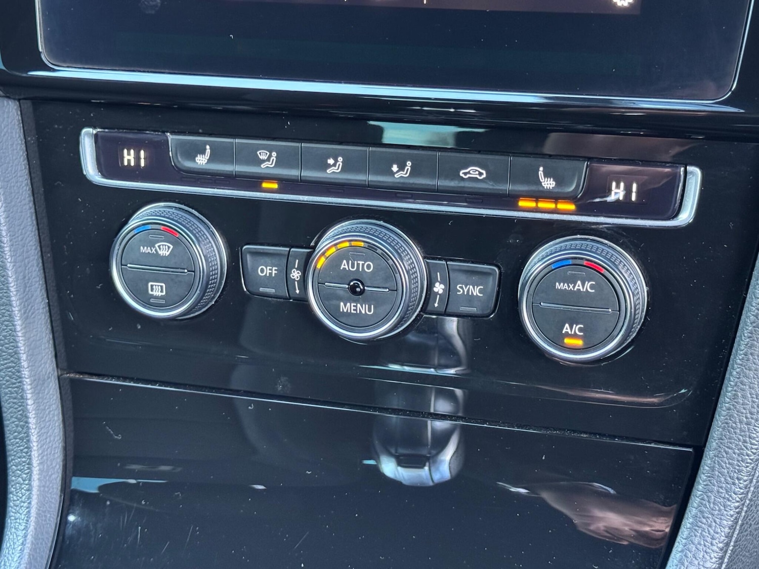 Used Volkswagen Golf 2017 for sale - 77081470: Photo 40