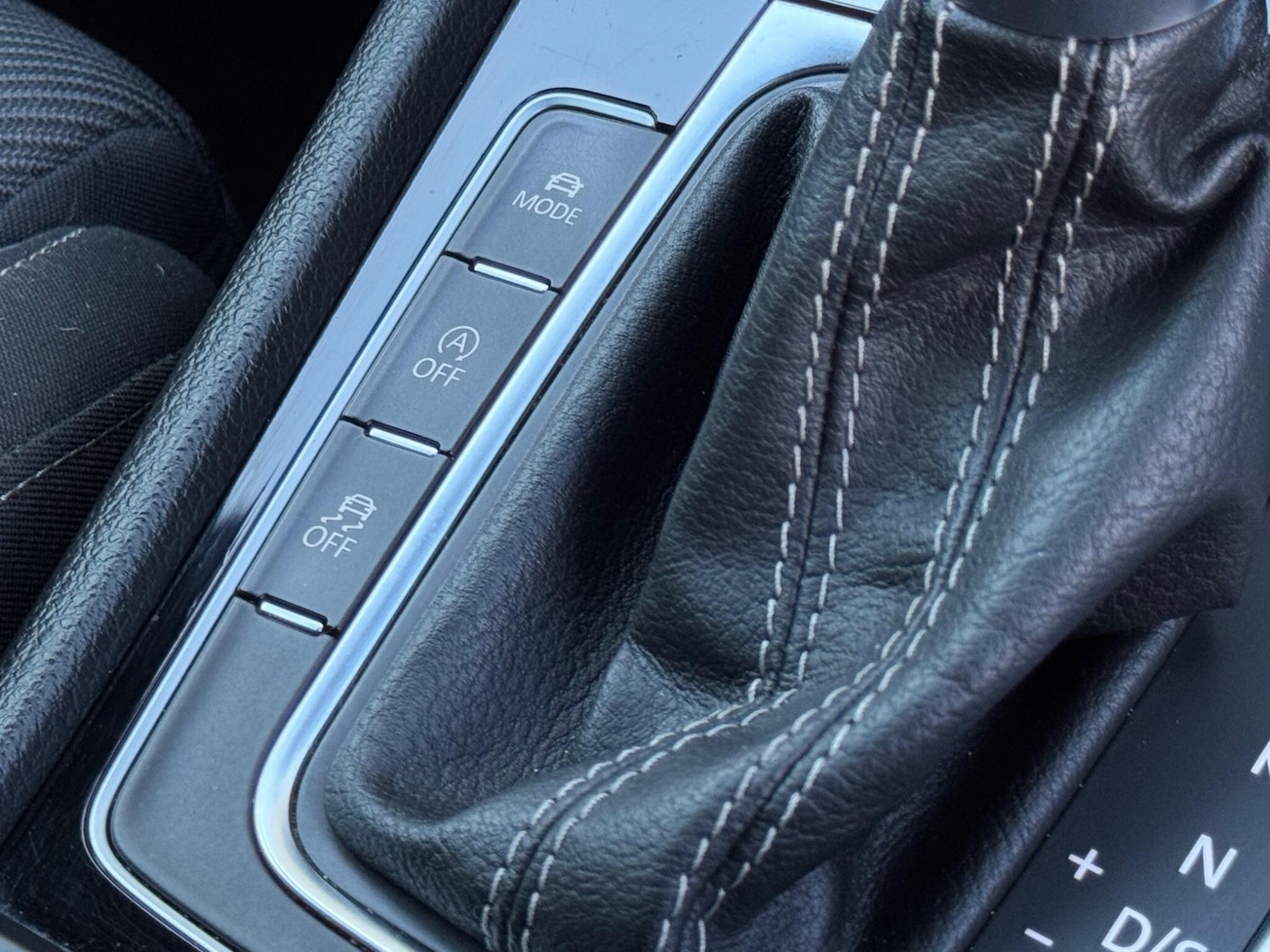 Used Volkswagen Golf 2017 for sale - 77081470: Photo 42